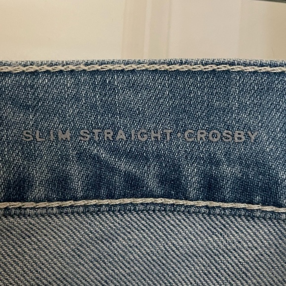 NEW! Slim Straight Jeans in Light Blue Vintage Wash, Distressed Knees 32 x 31 - Picture 7 of 13